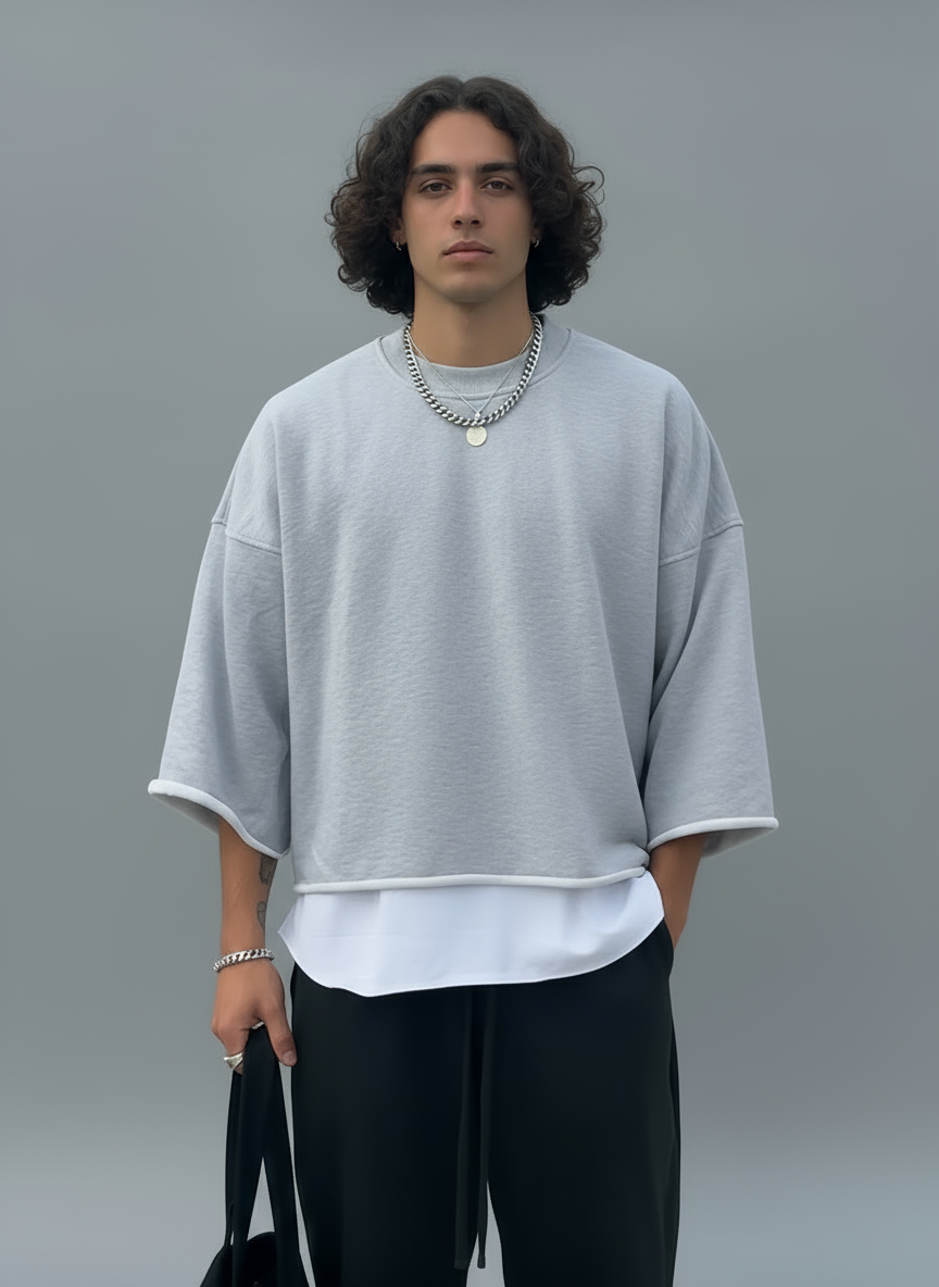 LayerMuse – Loose-Fit Layered Sweatshirt