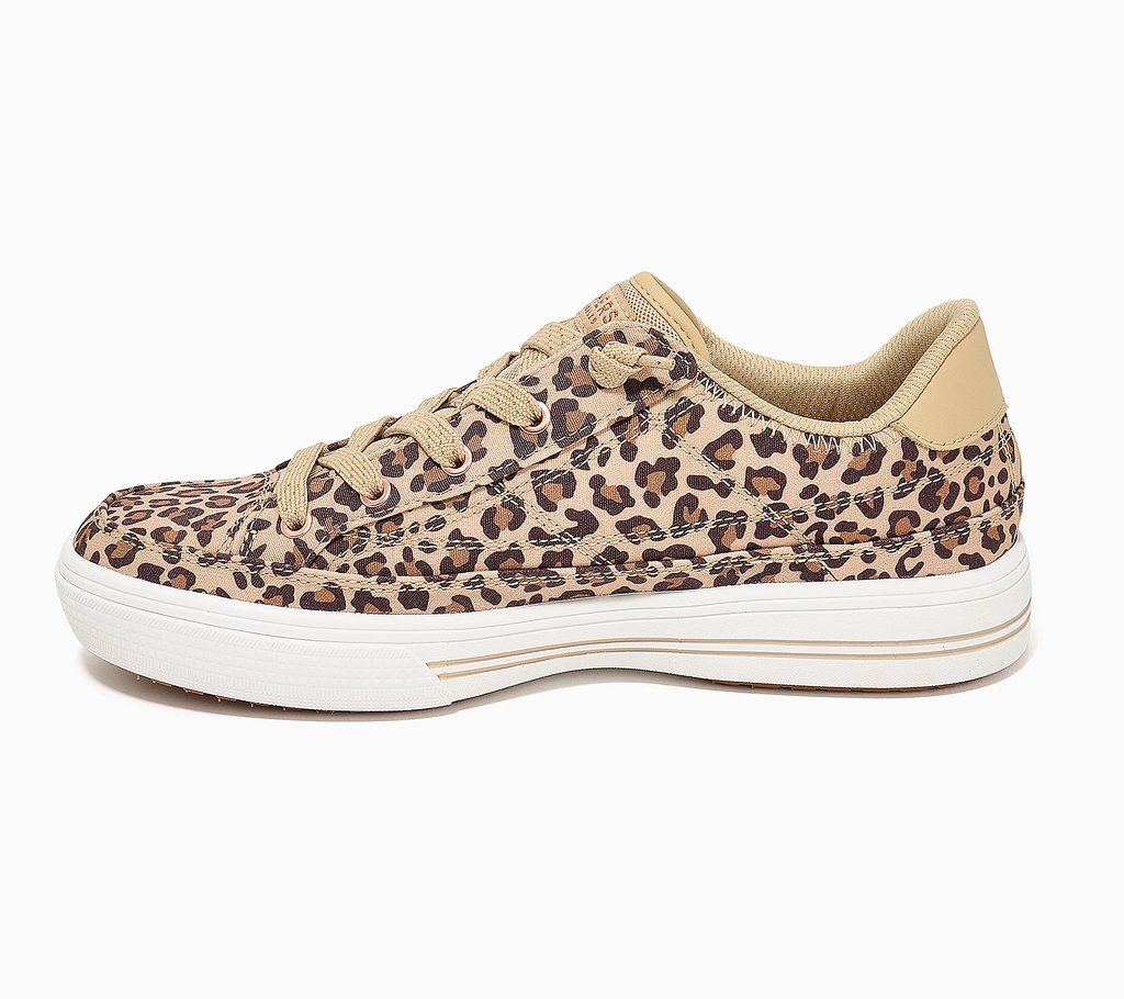 CanvasEase – Women’s Washable Arch Support Slip-On Sneakers