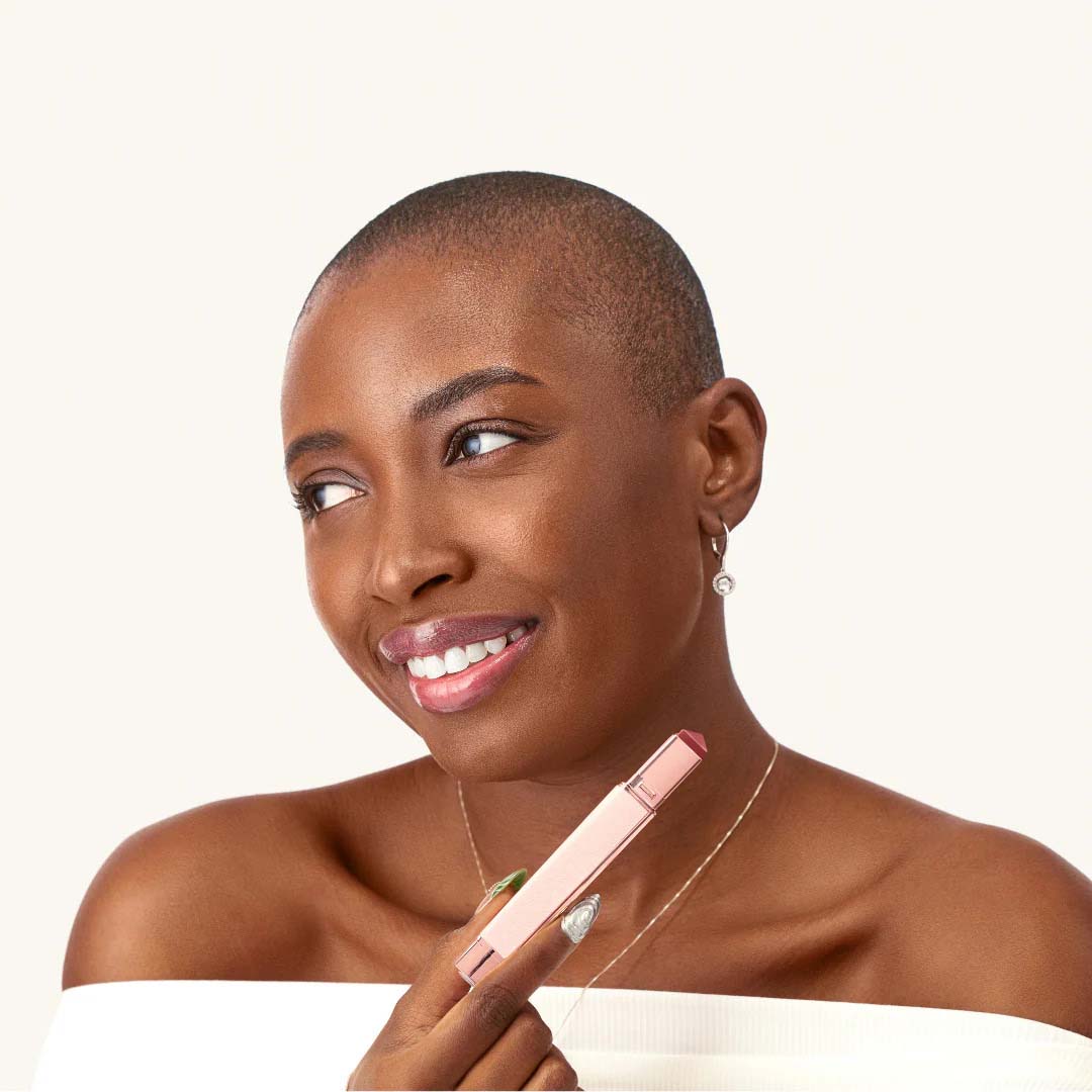 JuicyGlaze – Lip-Plumping Glossy Lip Balm Pen