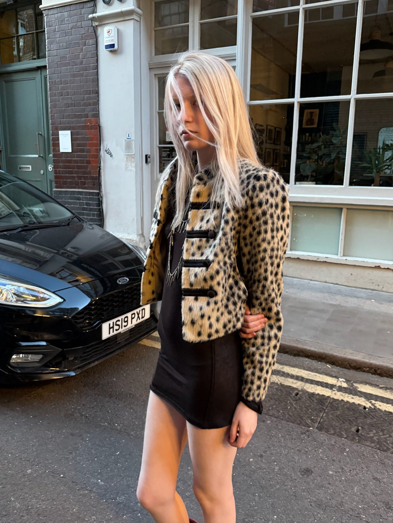 LeoFrost – Snow Leopard Faux Fur Cropped Military Jacket