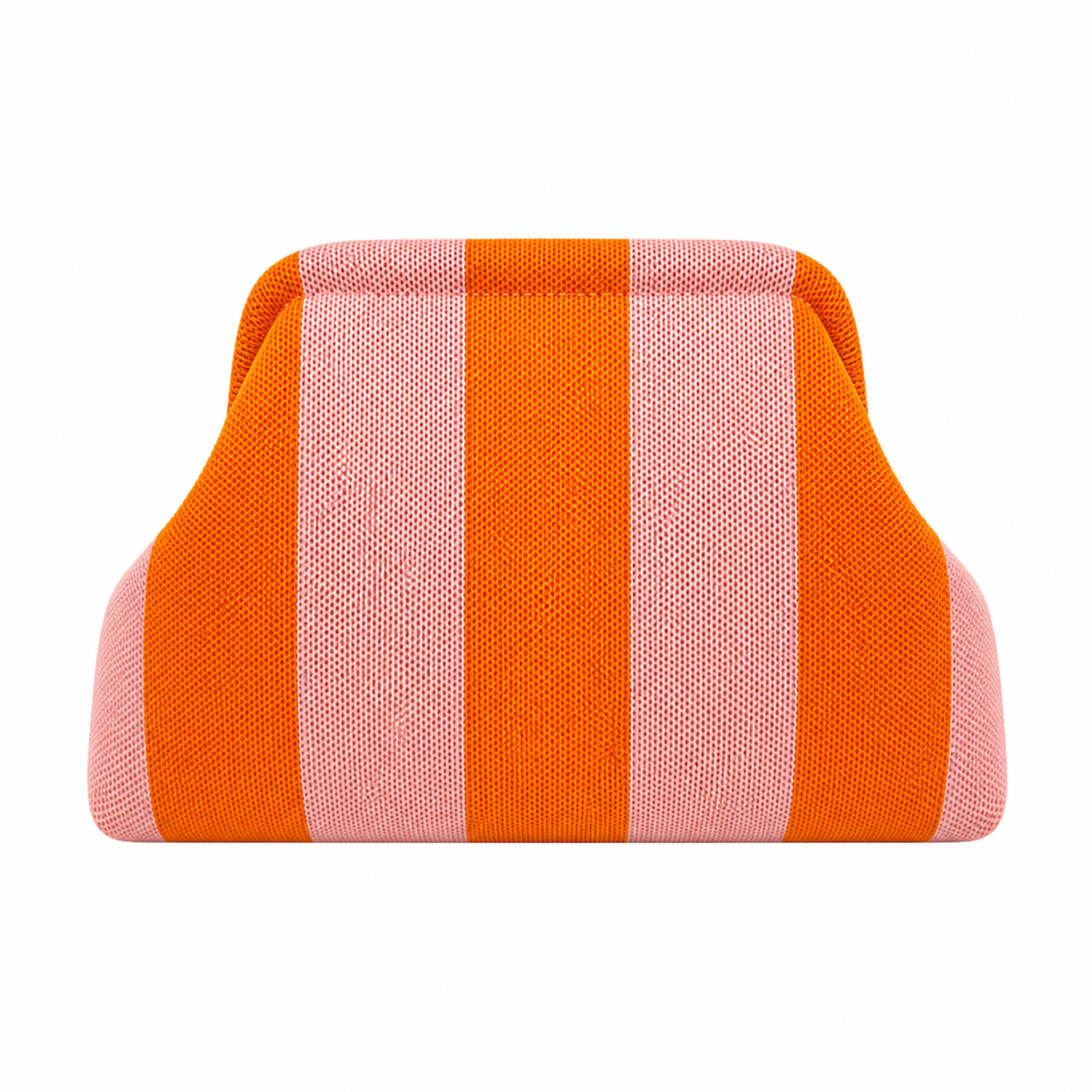 SnapKnit – Snap-Shut Knitted Makeup Bag with Wide Opening
