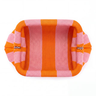 SnapKnit – Snap-Shut Knitted Makeup Bag with Wide Opening