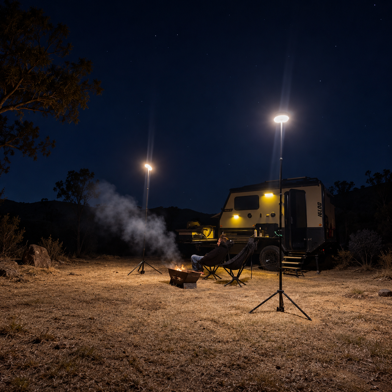 3000-Lumen Telescopic Camping & Work Light