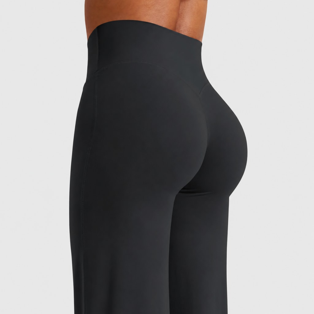 CurveSculpt – BBL Scrunch High-Waisted Wide-Leg Leggings