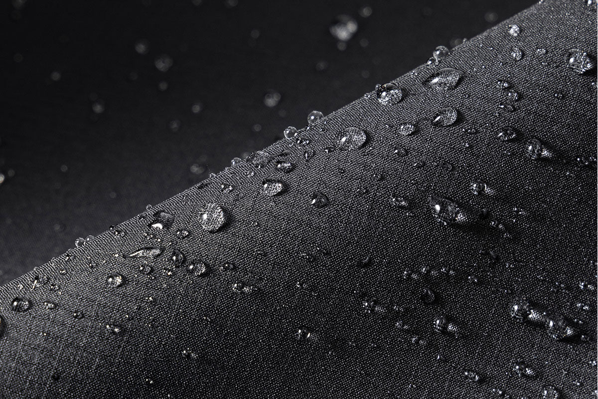 100% Hydrophobic