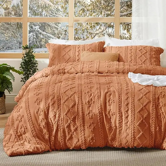 BohoCloud – Tufted Boho Comforter Set with Pillow Shams