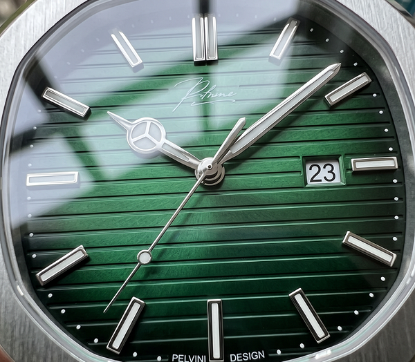 VittorioEdge – Stainless Steel Day/Date Quartz Watch