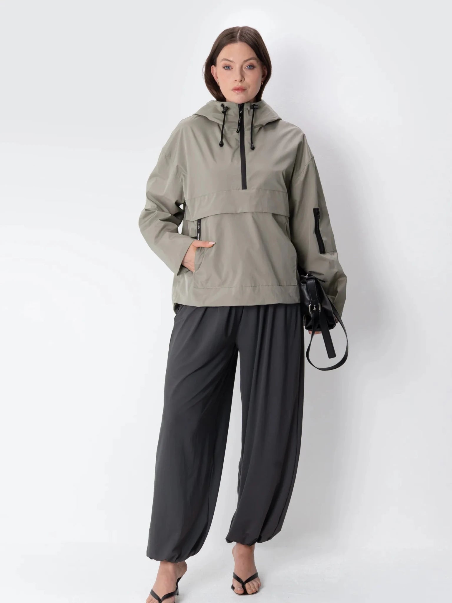 RainNest – Women's Relaxed Fit Waterproof Rain Hoodie