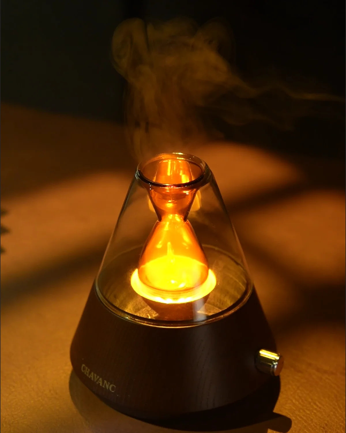 AmberGlow – Waterless Wood & Amber Glass Essential Oil Diffuser