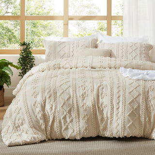 BohoCloud – Tufted Boho Comforter Set with Pillow Shams