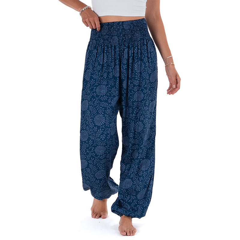 MontereyEase – Buttery-Soft Harem Pants