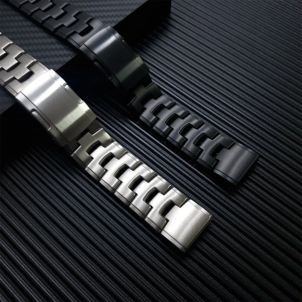 TitanLink – Luxe Titanium Link Band for Garmin QuickFit 22/26mm