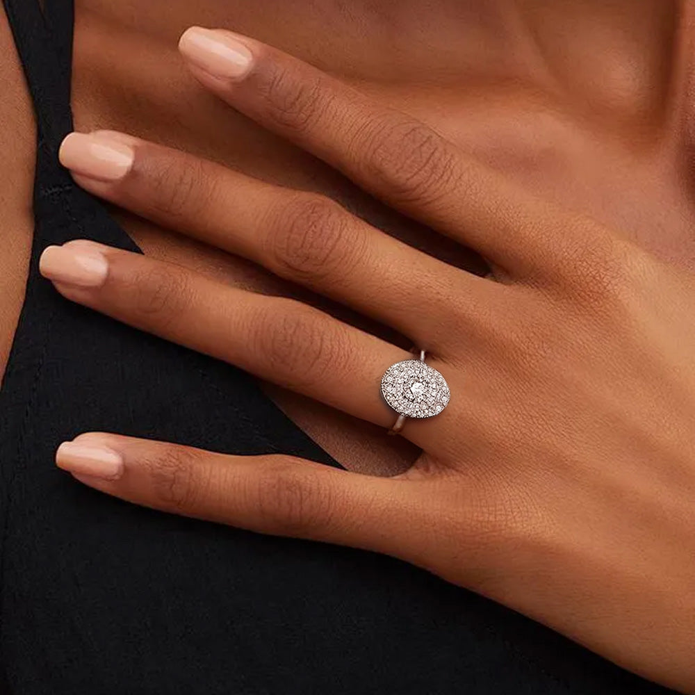 InfiniGlow – Vintage-Style Oval Halo Ring