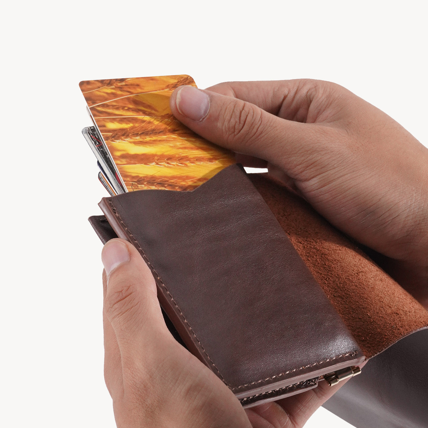 SnapPurse – Vintage Genuine Leather Spring-Open Short Wallet
