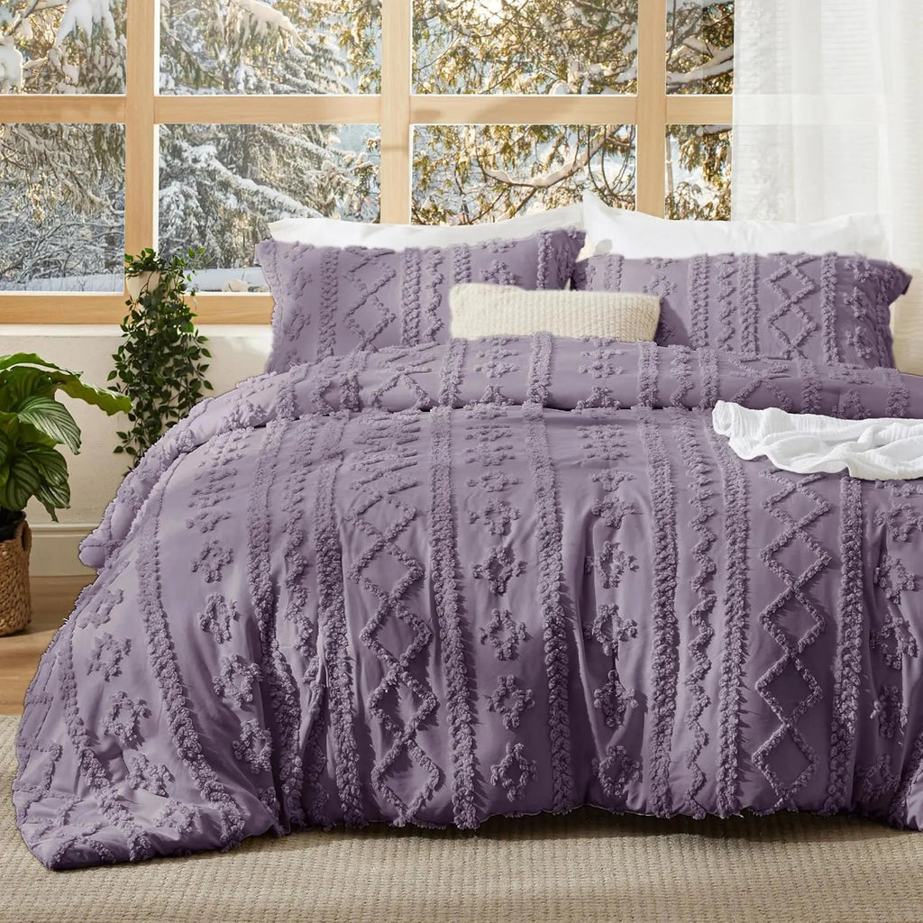 BohoCloud – Tufted Boho Comforter Set with Pillow Shams