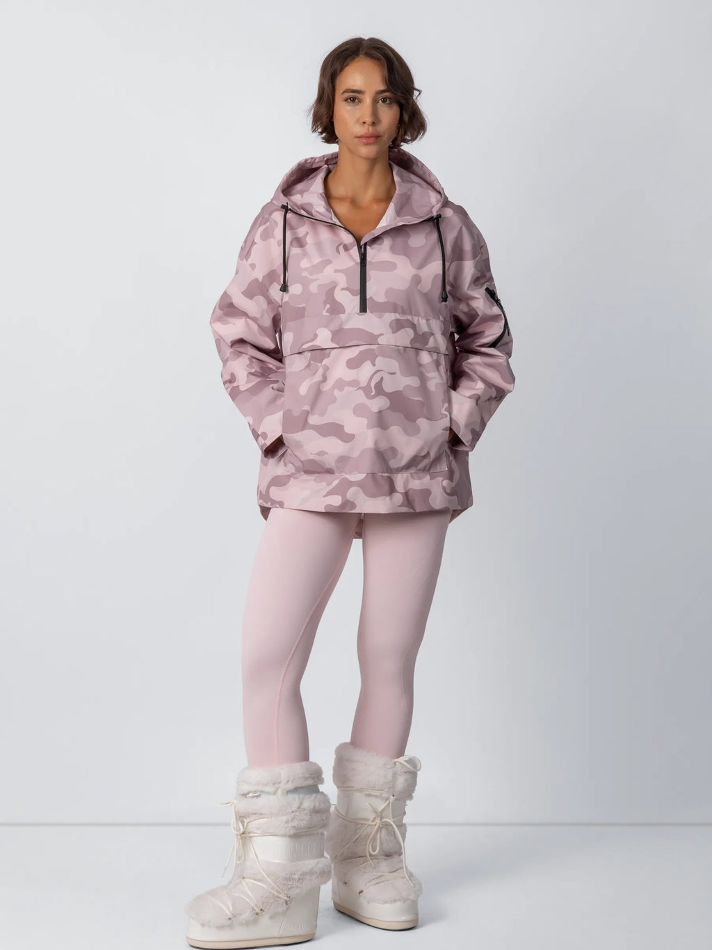 RainNest – Women's Relaxed Fit Waterproof Rain Hoodie