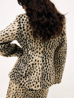 LeopardLuxe – Printed Faux Fur Jacket