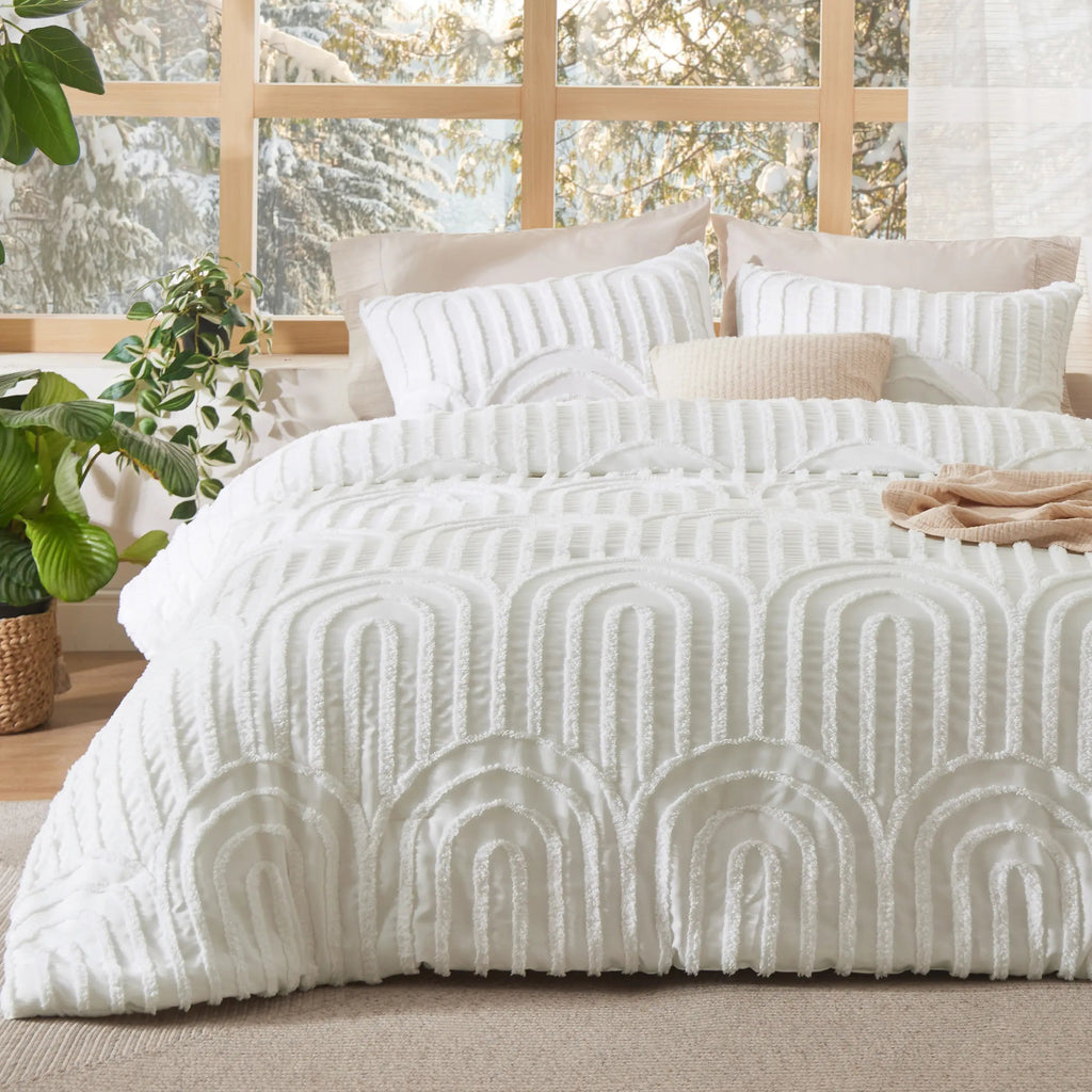 BohoCloud – Tufted Boho Comforter Set with Pillow Shams