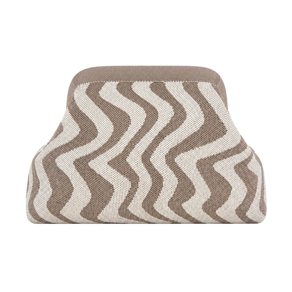 SnapKnit – Snap-Shut Knitted Makeup Bag with Wide Opening