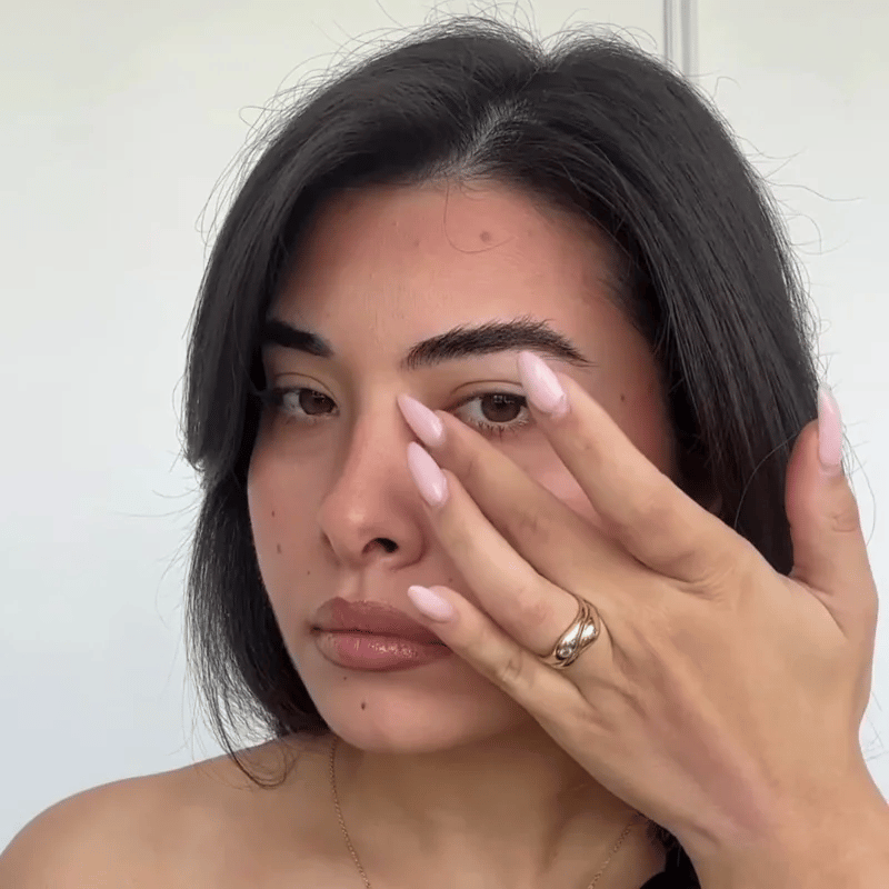 LumiTap – 🔥🔥✨ Caffeine-Peptide Under-Eye Brightener + FREE Brush