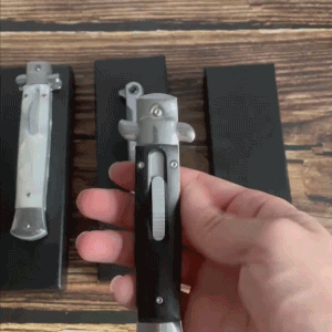 GentlemanEdge – 🔥 Classic Italian-Style Automatic Stiletto Knife