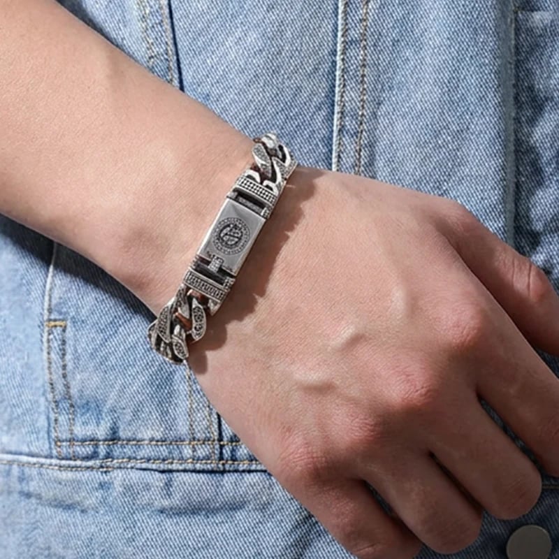 MantraLink – Men's Retro Six-Syllable Mantra Bracelet