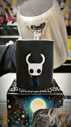 HallowGlow – Hollow Knight Heat-Sensitive Color-Changing Mug ❗