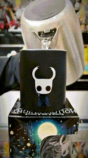 HallowGlow – Hollow Knight Heat-Sensitive Color-Changing Mug ❗