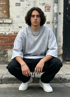 LayerMuse – Loose-Fit Layered Sweatshirt