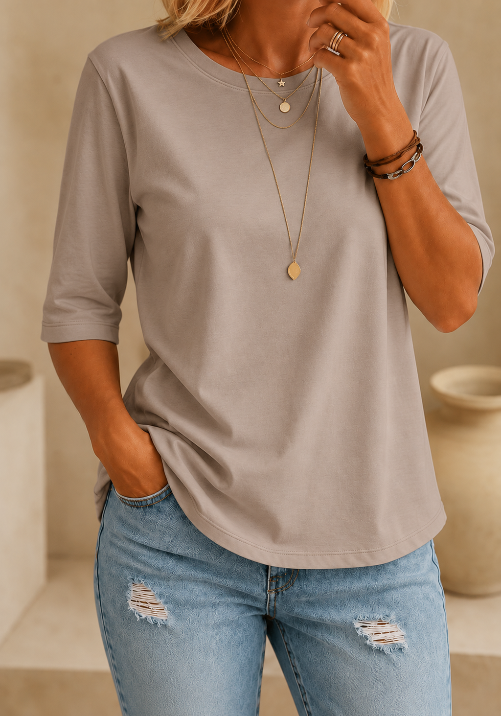 CalveraComfort – Women's Essential Round-Neck Cotton Tee