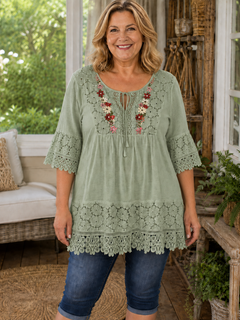 BohoBloom – Plus-Size Cotton-Linen Floral Embroidered Lace Tunic