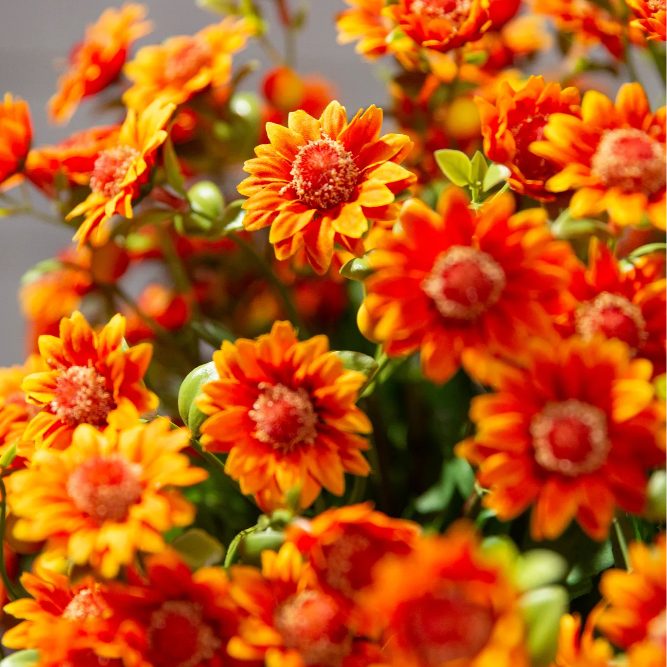 SunsetBloom – 💥🌼 Artificial Outdoor Mums, UV-Resistant, Waterproof & Windproof
