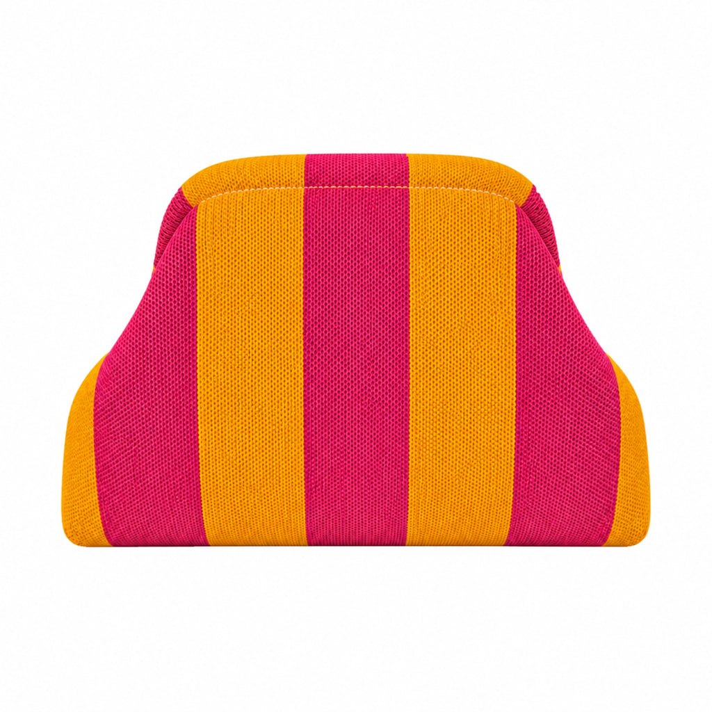 SnapKnit – Snap-Shut Knitted Makeup Bag with Wide Opening