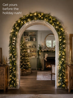 CedarGlow – Pre-Lit Cedar Garland for Every Season