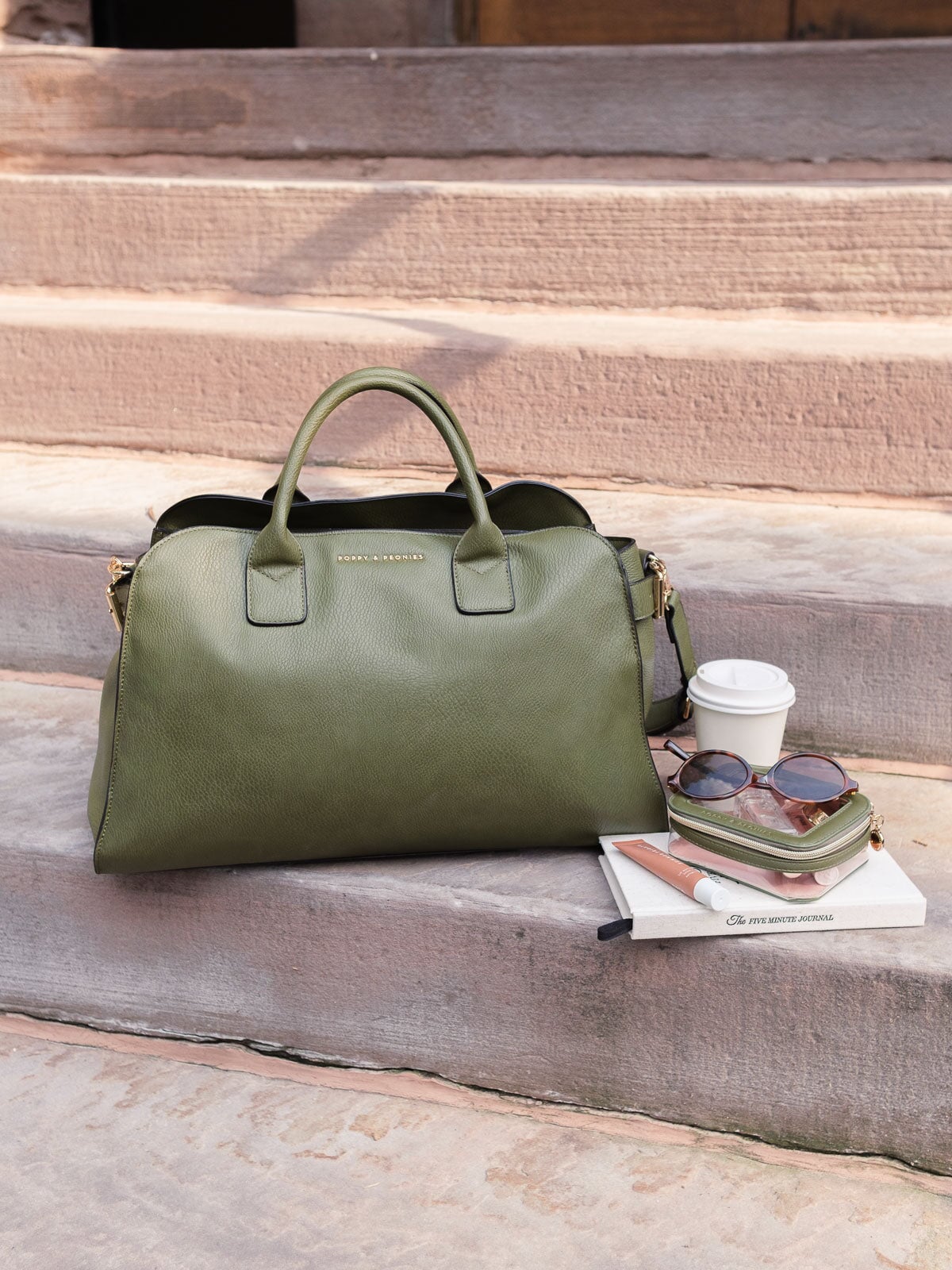 UrbanCarry – Olive Vegan-Leather Organizer Tote