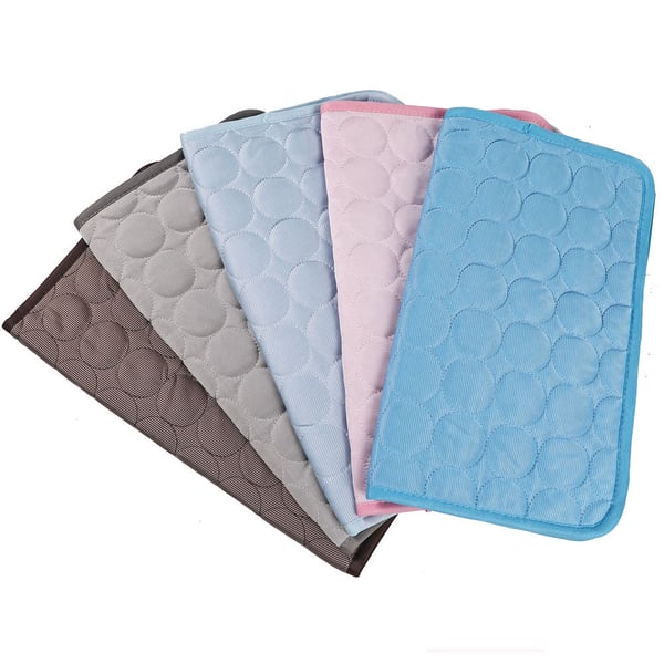 ChillPaw Mat – Self-Cooling Pet Mat for Dogs and Cats