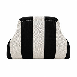 SnapKnit – Snap-Shut Knitted Makeup Bag with Wide Opening