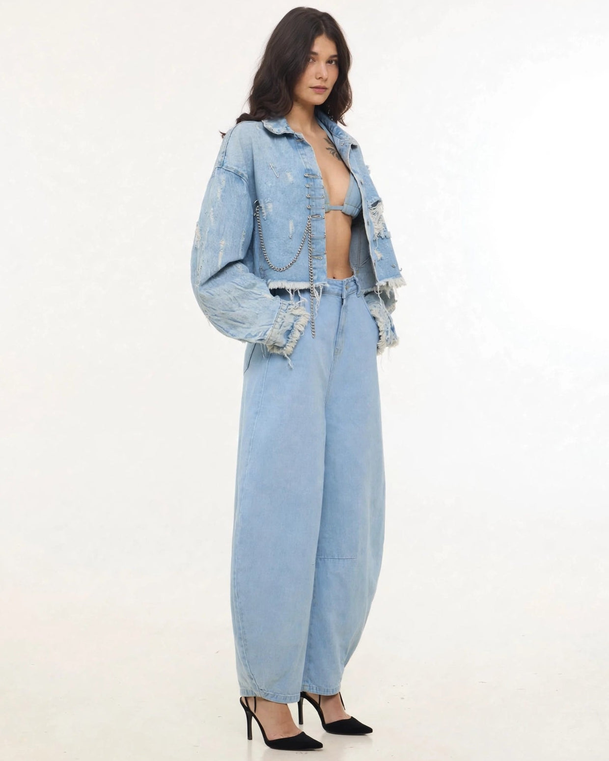 BarrelBloom – High-Rise Barrel Cut Wide-Leg Denim