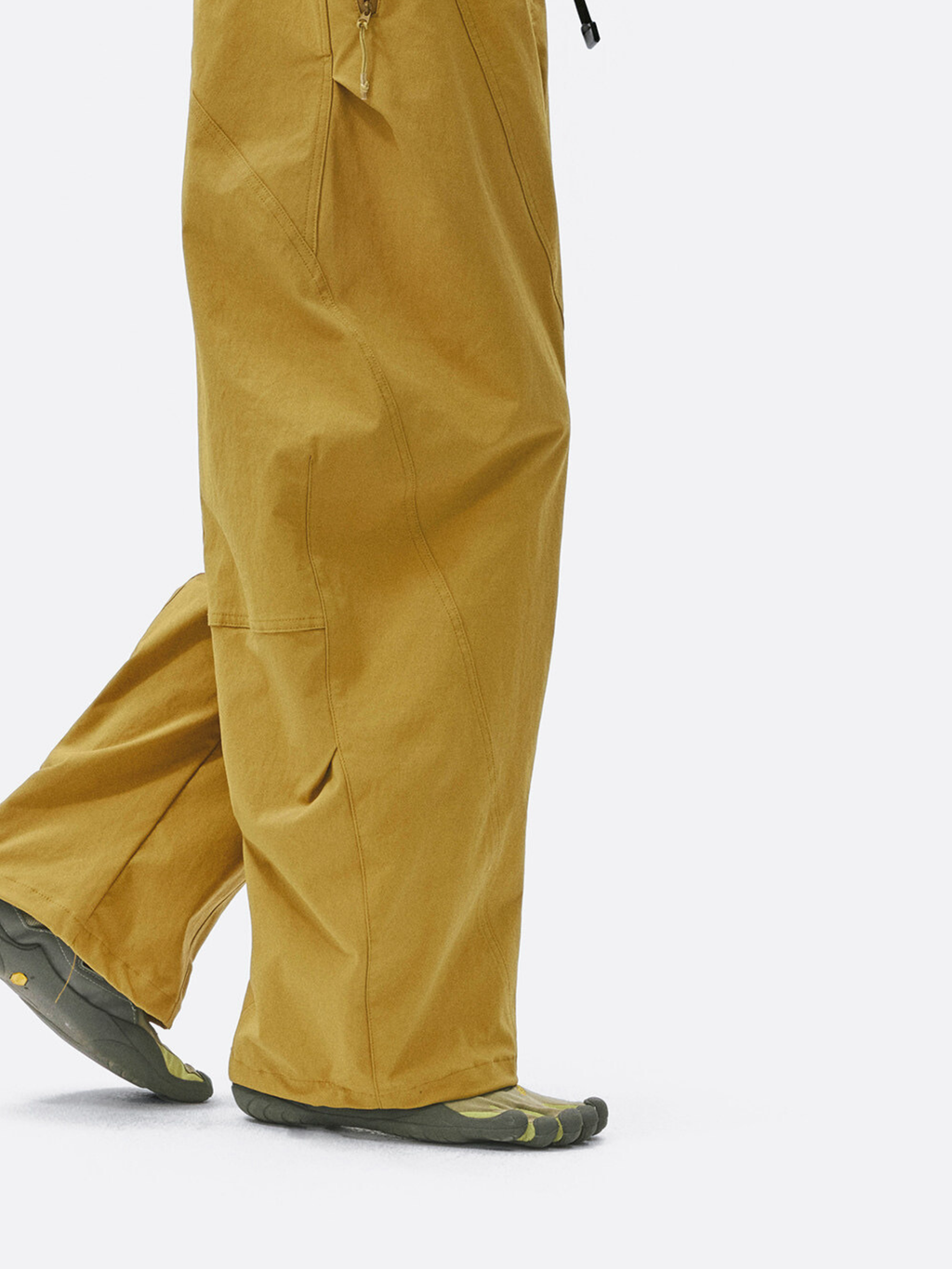 StormArc – Water-Repellent & Wrinkle-Resistant Utility Pants