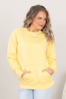CampfireCozy – Pigment-Dyed Crewneck Sweatshirt with Kangaroo Pocket