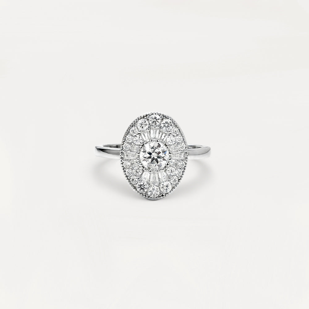 InfiniGlow – Vintage-Style Oval Halo Ring