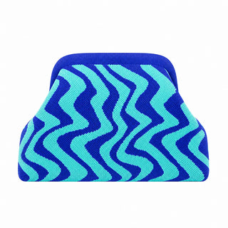 SnapKnit – Snap-Shut Knitted Makeup Bag with Wide Opening
