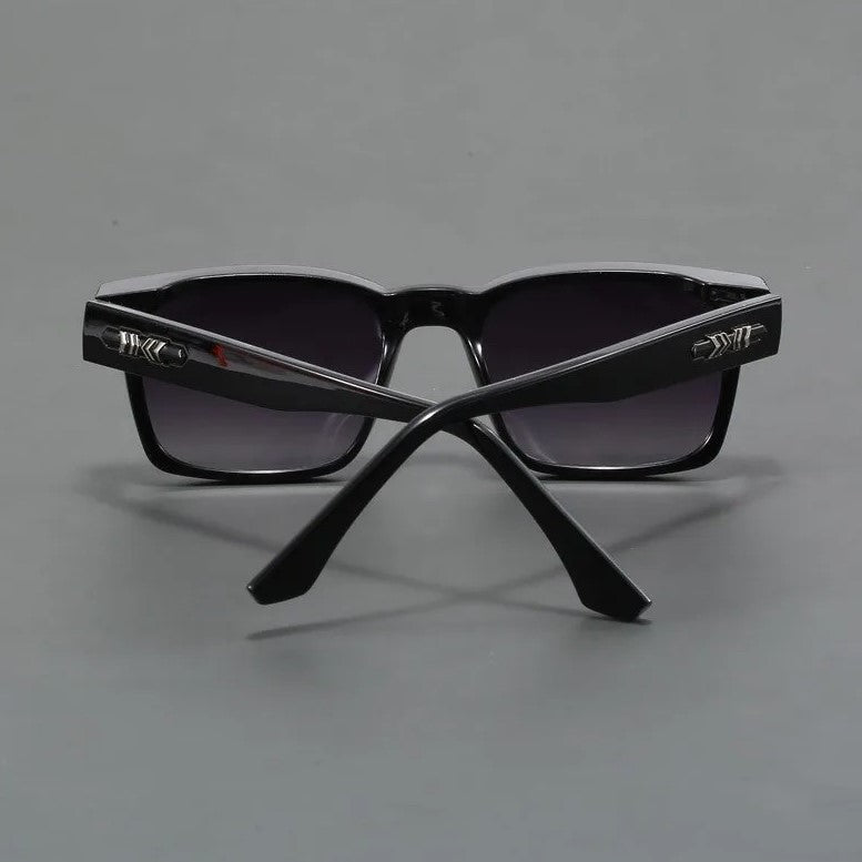 RetroShade – Classic Style Sunglasses