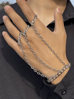 IronClad – Stylish Chain Accent Men’s Ring