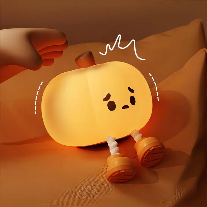 LumoGourd – Charming Pumpkin LED Lamp