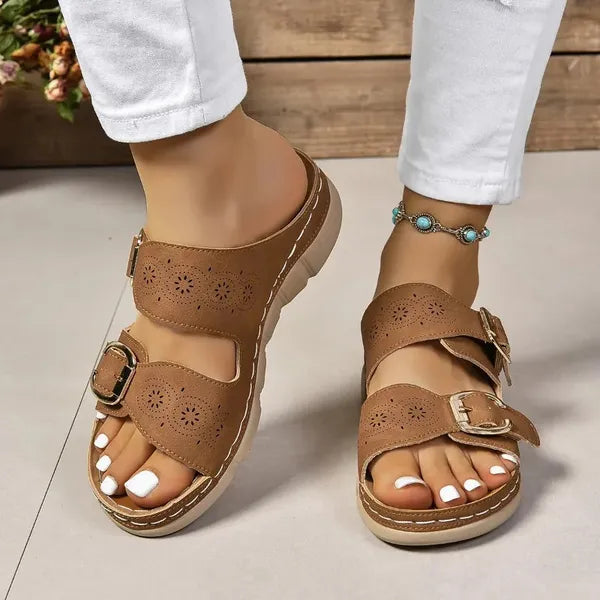 BreezeStep - Stylish and Comfortable Wedge Sandals