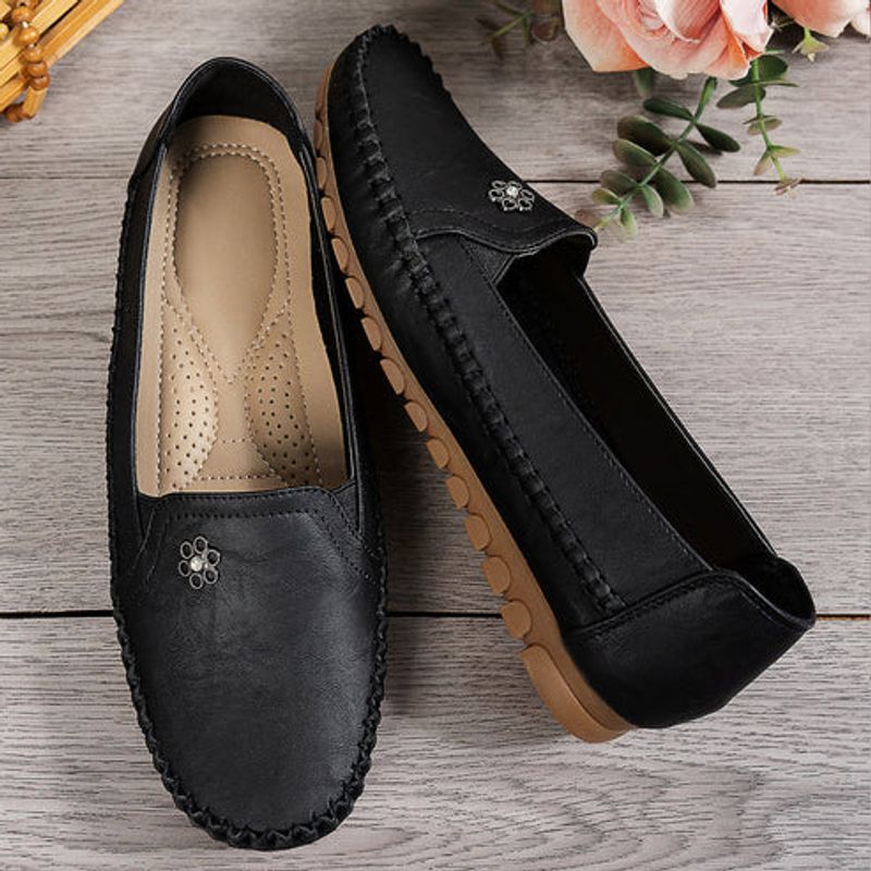 OrthoComfort – Lightweight Orthopedic Leather Shoes