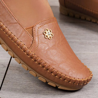 OrthoComfort – Lightweight Orthopedic Leather Shoes