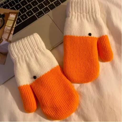 GooseGiggle - Playful Cold-Weather Gloves – Seasonal Release