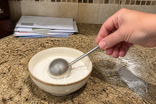 SiftPro – Stainless Steel Baking Dusting Wand